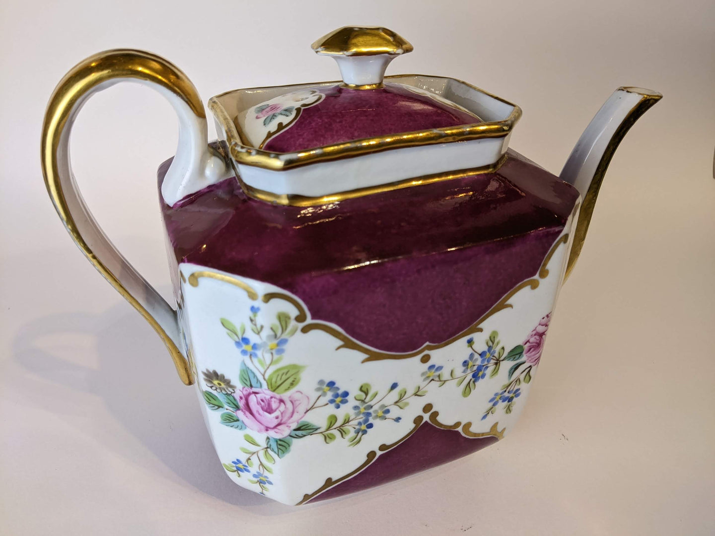 Théière XIXe porcelaine de Paris Louis Philippe monogramme J.P